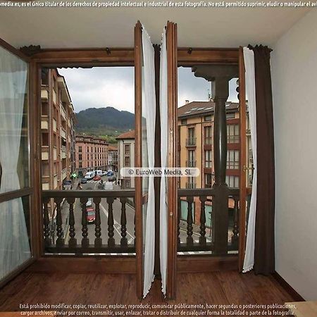 Apartamento 6 A Orillas Del Rio Sella Apartment Cangas de Onis Bagian luar foto